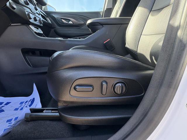 Used 2023 GMC Terrain SLT image 19