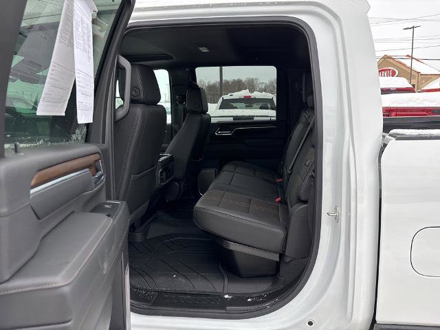 Used 2025 Chevrolet Silverado 3500 High Country w/ High Country Premium Package image 23