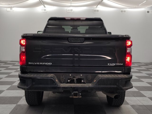 Used 2024 Chevrolet Silverado 2500 Custom w/ Custom Value Package AWD/4WD image 5
