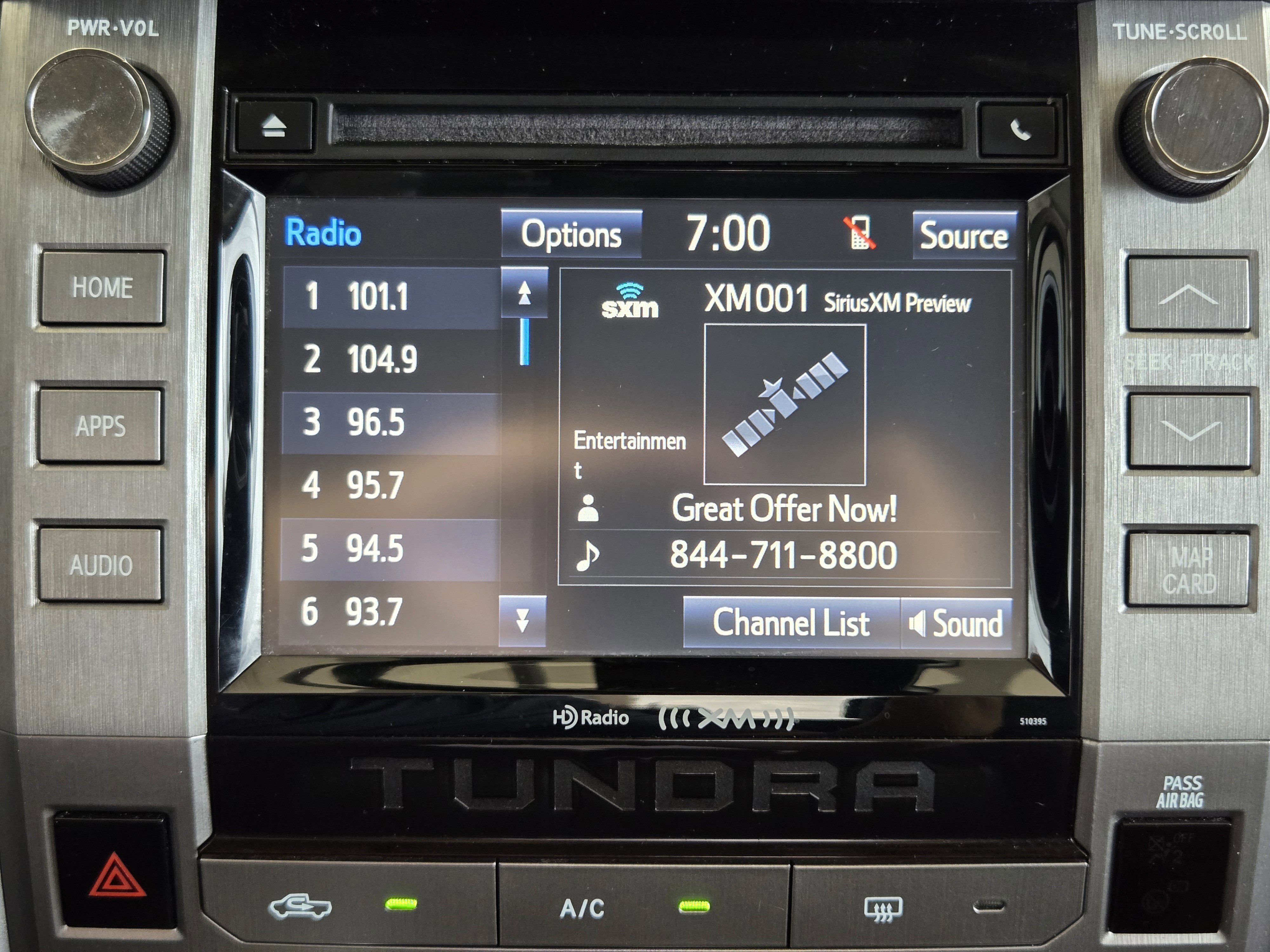 Used 2018 Toyota Tundra SR5 w/ SR5 Upgrade Package RWD image 12