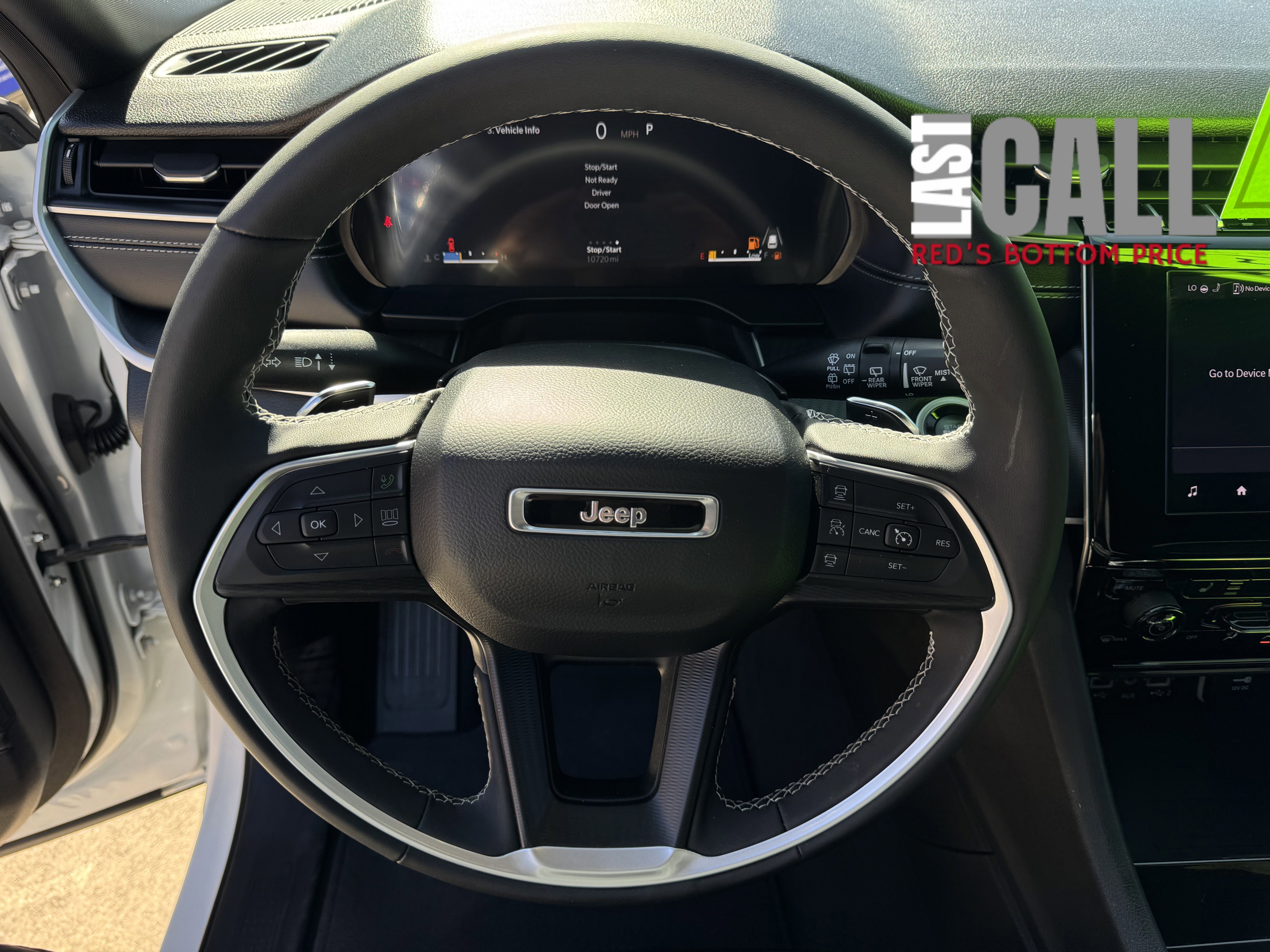 Used 2025 Jeep Grand Cherokee L Altitude image 19