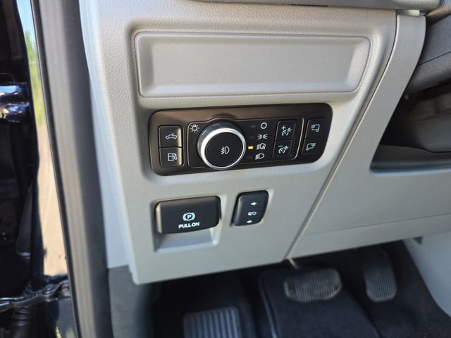 Certified 2025 Ford F150 Lariat w/ Equipment Group 501A Mid AWD/4WD image 14