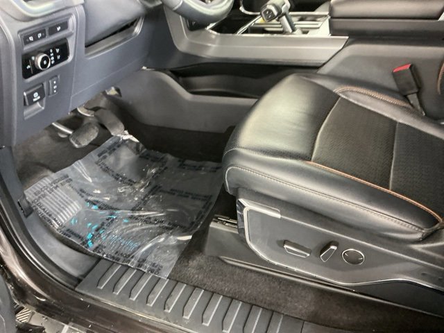 Certified 2024 Ford F150 Lariat w/ Equipment Group 502A High image 17