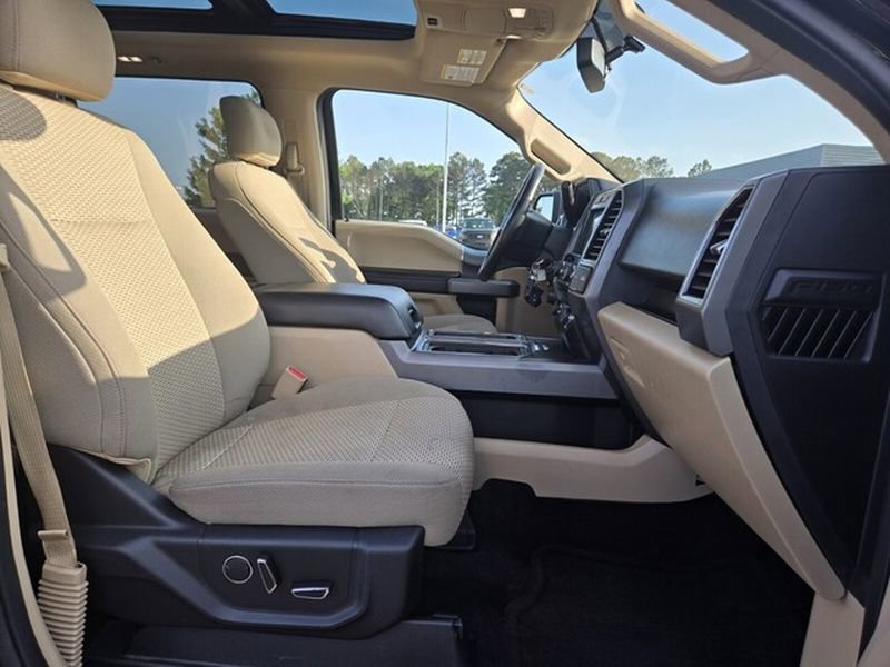 Certified 2017 Ford F150 XLT w/ Equipment Group 302A Luxury image 20