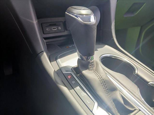 Used 2019 Chevrolet Equinox Premier FWD image 10