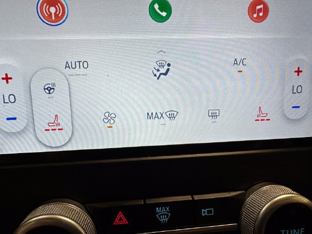 Certified 2022 Ford Edge SEL w/ Convenience Package AWD/4WD image 12