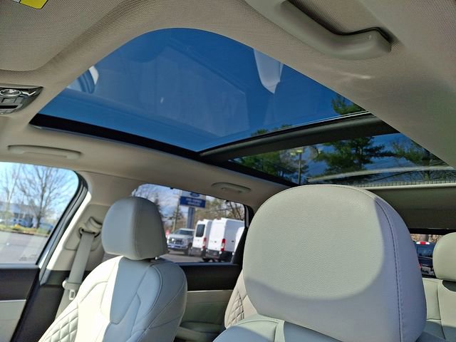 Used 2023 Kia Sorento SX image 15