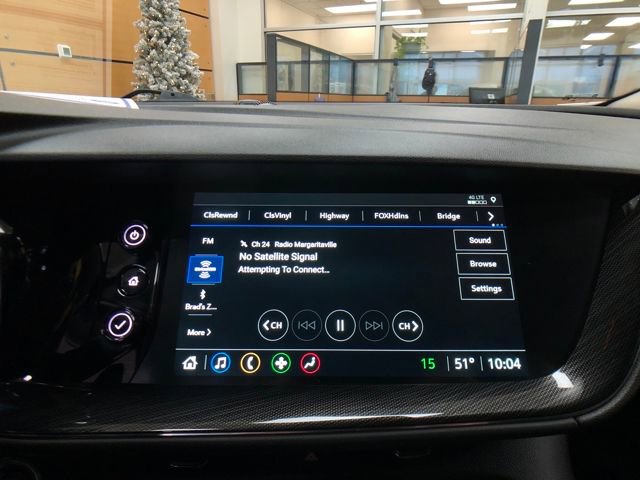 Used 2022 Buick Envision Essence w/ Sport Touring Package image 15