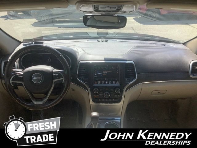 Used 2018 Jeep Grand Cherokee Overland AWD/4WD image 17