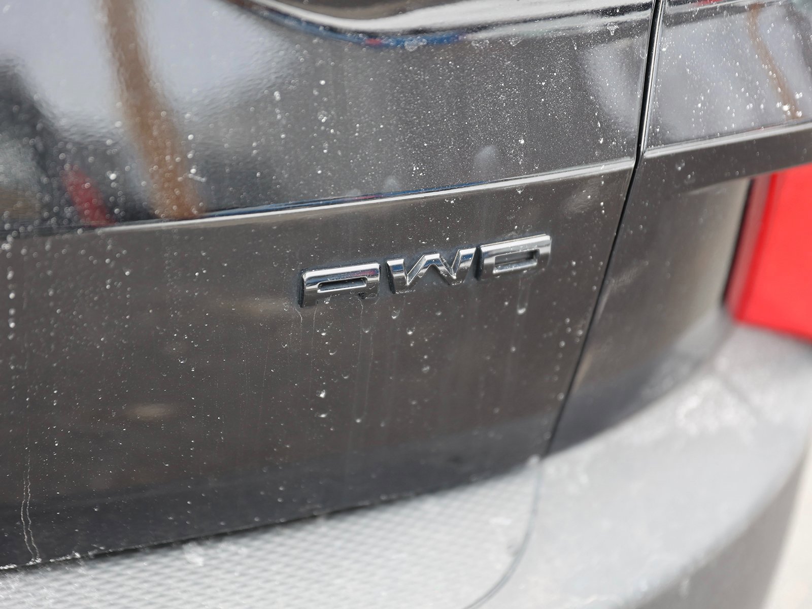 Certified 2022 Ford Escape SEL w/ SEL Stealth AWD Package image 10