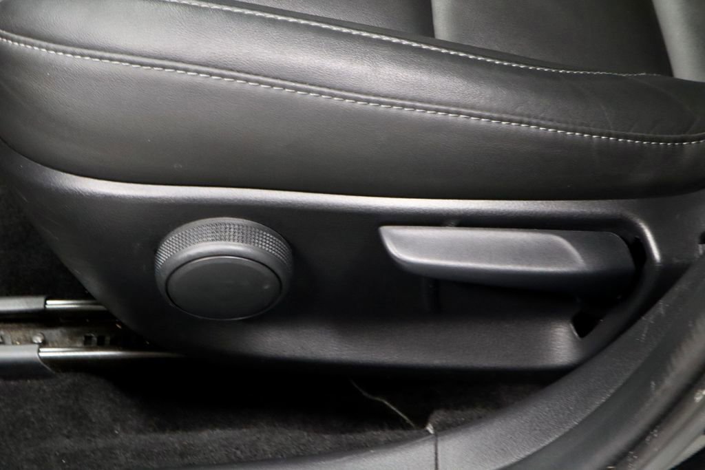 Used 2024 MAZDA CX-30 AWD 2.5 S w/ Select Sport Pkg image 25