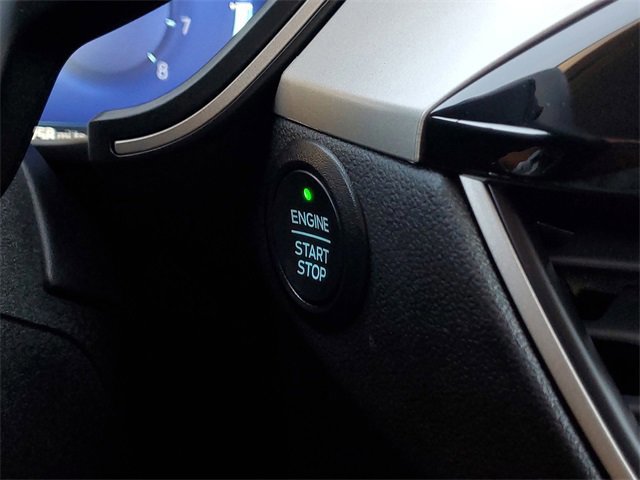 Certified 2022 Ford Escape SEL w/ Technology Package image 19