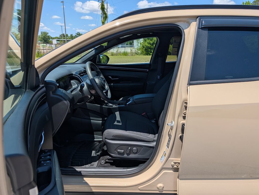 Used 2024 Hyundai Santa Cruz SEL w/ Activity Package FWD image 18