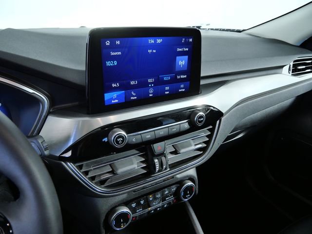 Certified 2022 Ford Escape Titanium w/ Class II Trailer Tow Package image 20