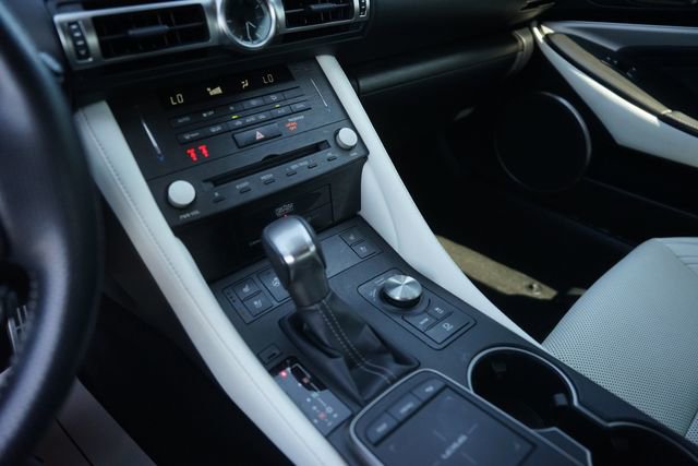 Used 2022 Lexus RC 350 F Sport RWD image 25