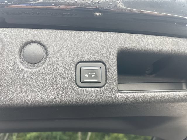 Used 2019 Chevrolet Equinox LT AWD/4WD image 21