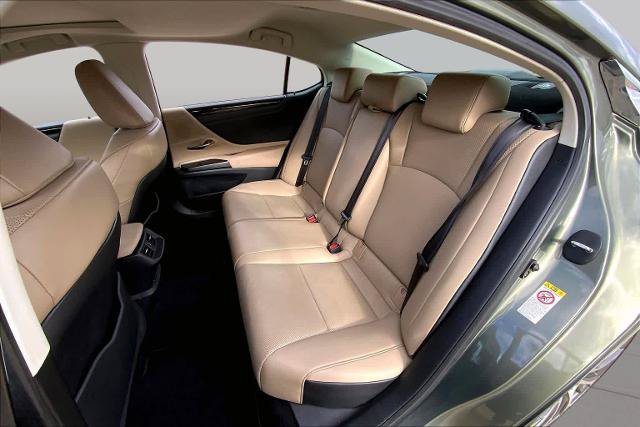 Used 2019 Lexus ES 350 w/ Premium Package FWD image 21