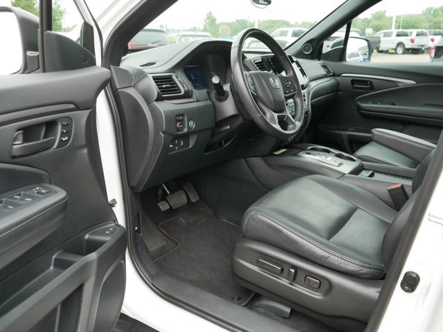 Used 2023 Honda Passport EX-L image 11