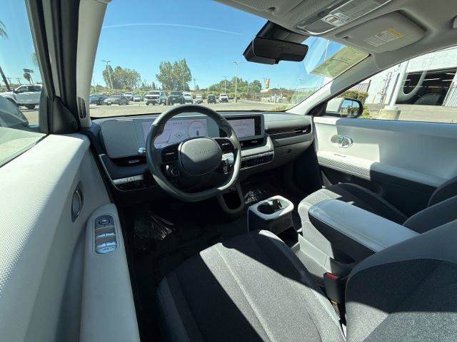 Used 2024 Hyundai Ioniq 5 SE RWD image 9