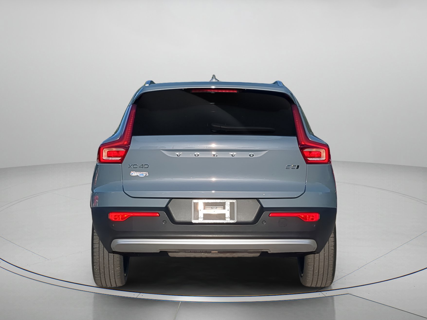 Used 2023 Volvo XC40 B5 Plus w/ Protection Package Premier image 20