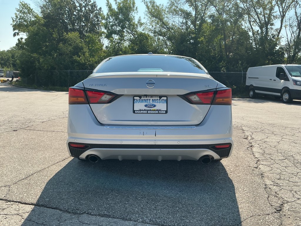 Used 2022 Nissan Altima 2.5 SL FWD image 4
