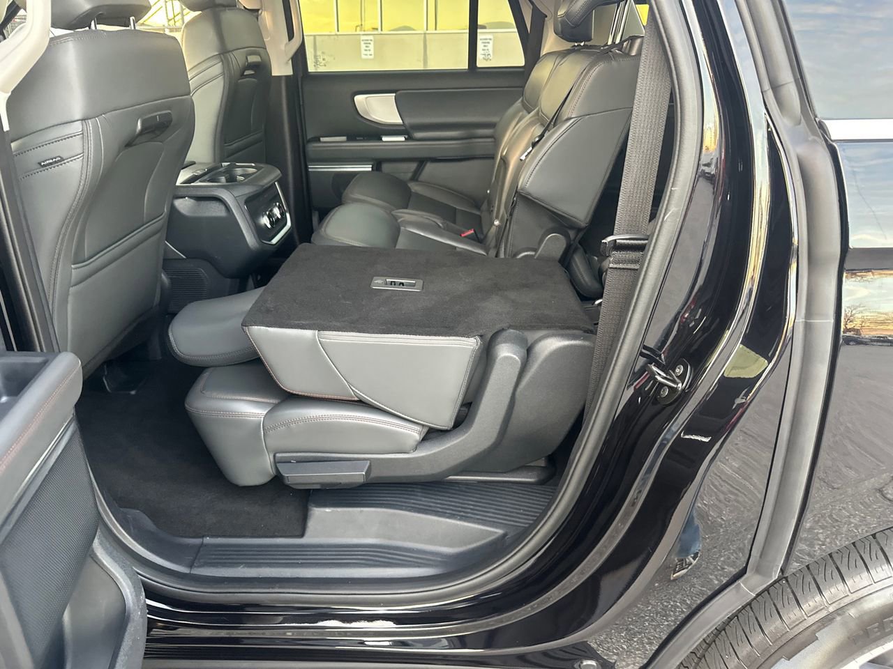 Certified 2025 Ford Expedition Max Active image 23