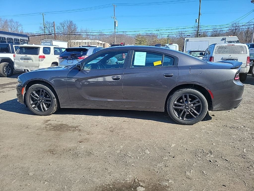 Used 2019 Dodge Charger SXT w/ Blacktop Package image 6