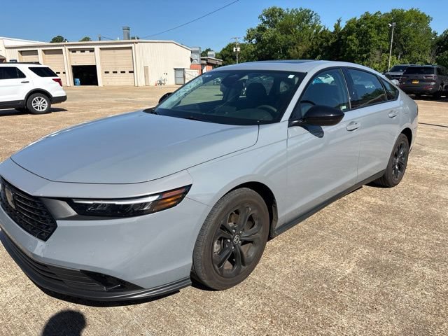 Used 2025 Honda Accord SE
