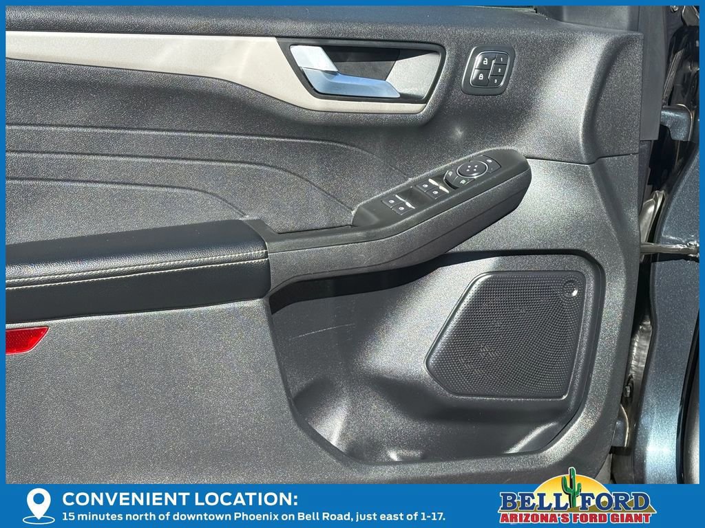 Certified 2022 Ford Escape SEL w/ Technology Package image 16