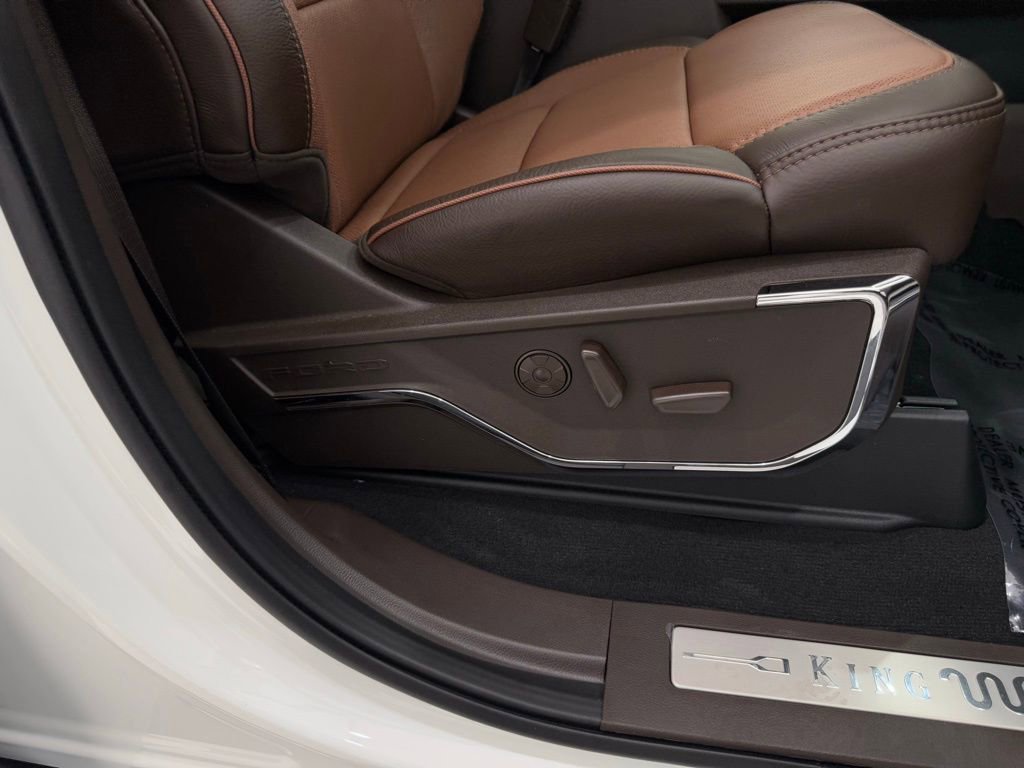 Certified 2025 Ford F450 King Ranch image 18