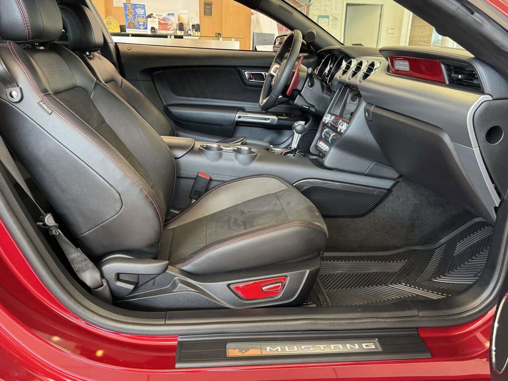 Certified 2017 Ford Mustang GT Premium RWD image 18