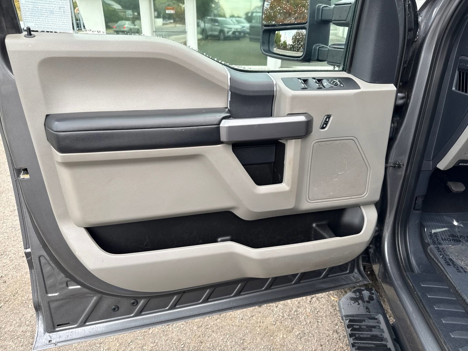 Certified 2022 Ford F250 XLT image 10