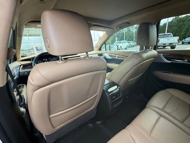 Used 2022 Cadillac XT5 Premium Luxury w/ Platinum Package FWD image 16