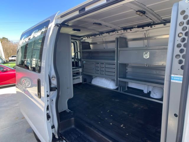 Used 2020 Chevrolet Express 2500 w/ Driver Convenience Package image 28