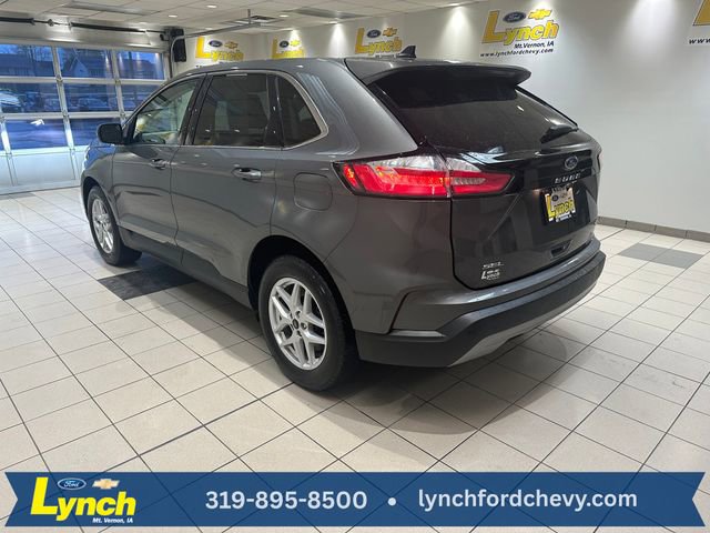 Certified 2024 Ford Edge SEL w/ Convenience Package AWD/4WD image 2