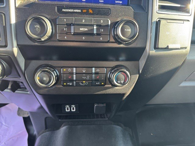 Certified 2020 Ford F150 XLT w/ Equipment Group 302A Luxury image 21