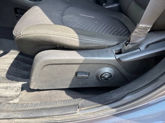 Used 2020 Dodge Journey SE w/ SE Popular Equipment Group FWD image 14
