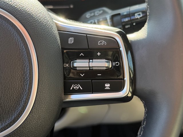 Used 2024 Kia Sorento S w/ Panoramic Sunroof Package FWD image 31