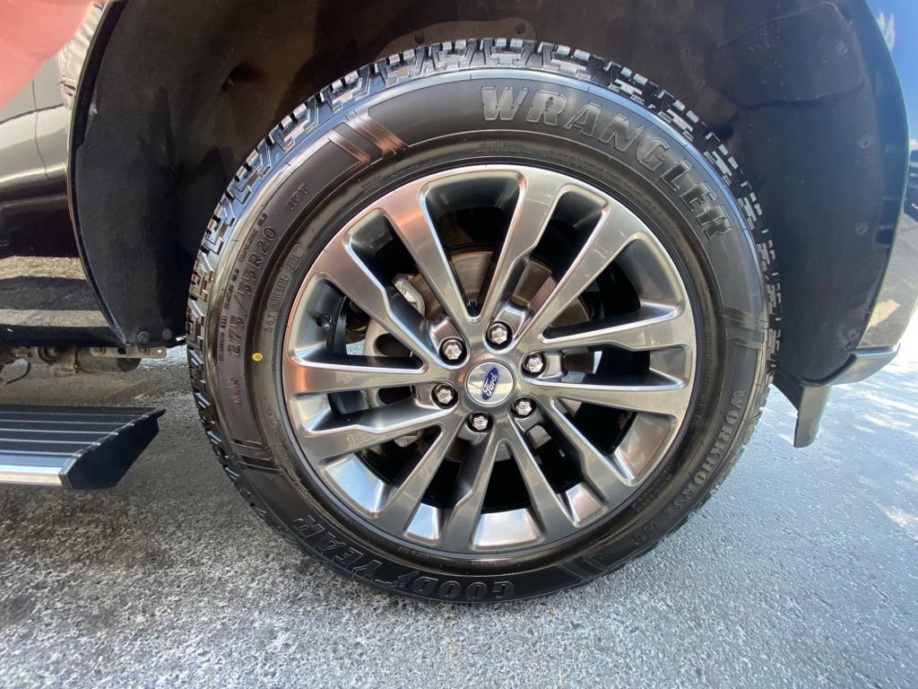 Certified 2021 Ford Expedition Limited w/ Cargo Package AWD/4WD image 30