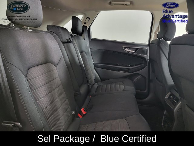 Certified 2018 Ford Edge SEL AWD/4WD image 17