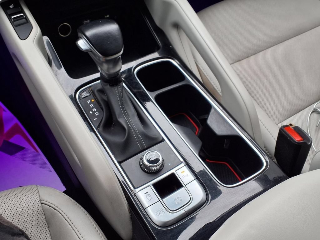 Used 2023 Kia Telluride S FWD image 16