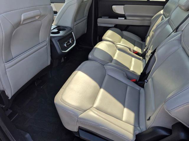 Certified 2025 Ford Expedition Max Active image 11