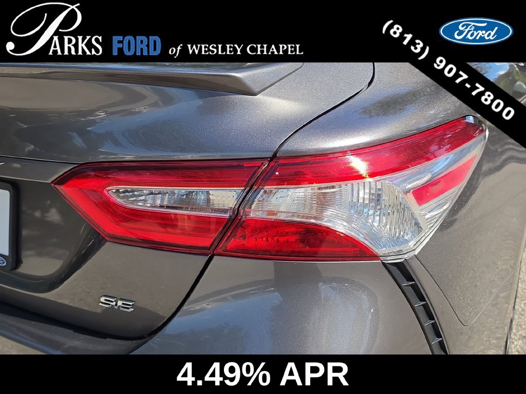 Used 2020 Toyota Camry SE FWD image 8