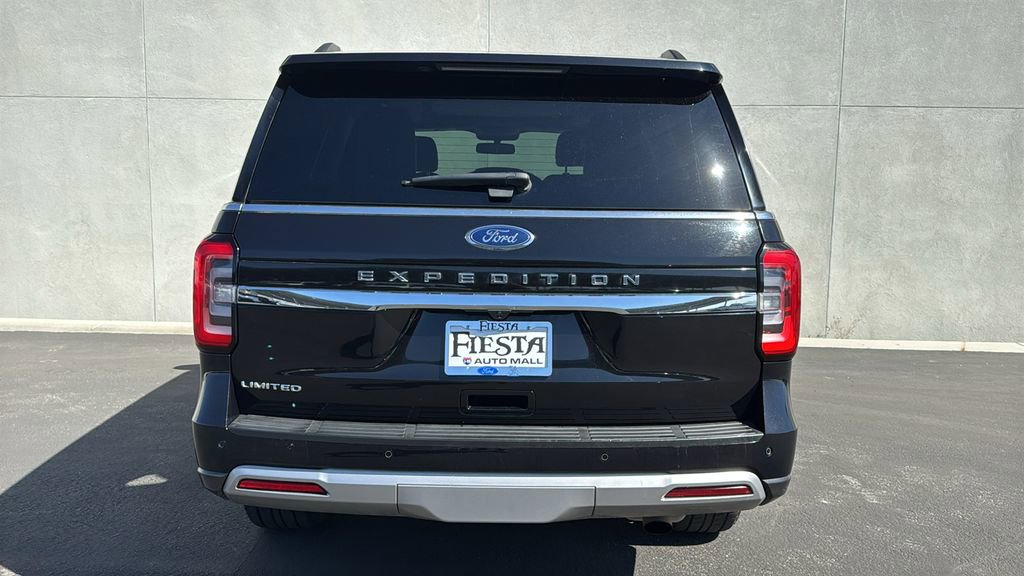 Certified 2023 Ford Expedition Limited image 3