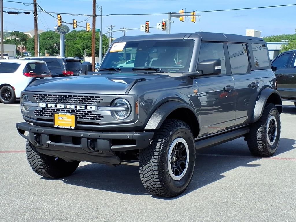 Certified 2024 Ford Bronco Badlands AWD/4WD image 12
