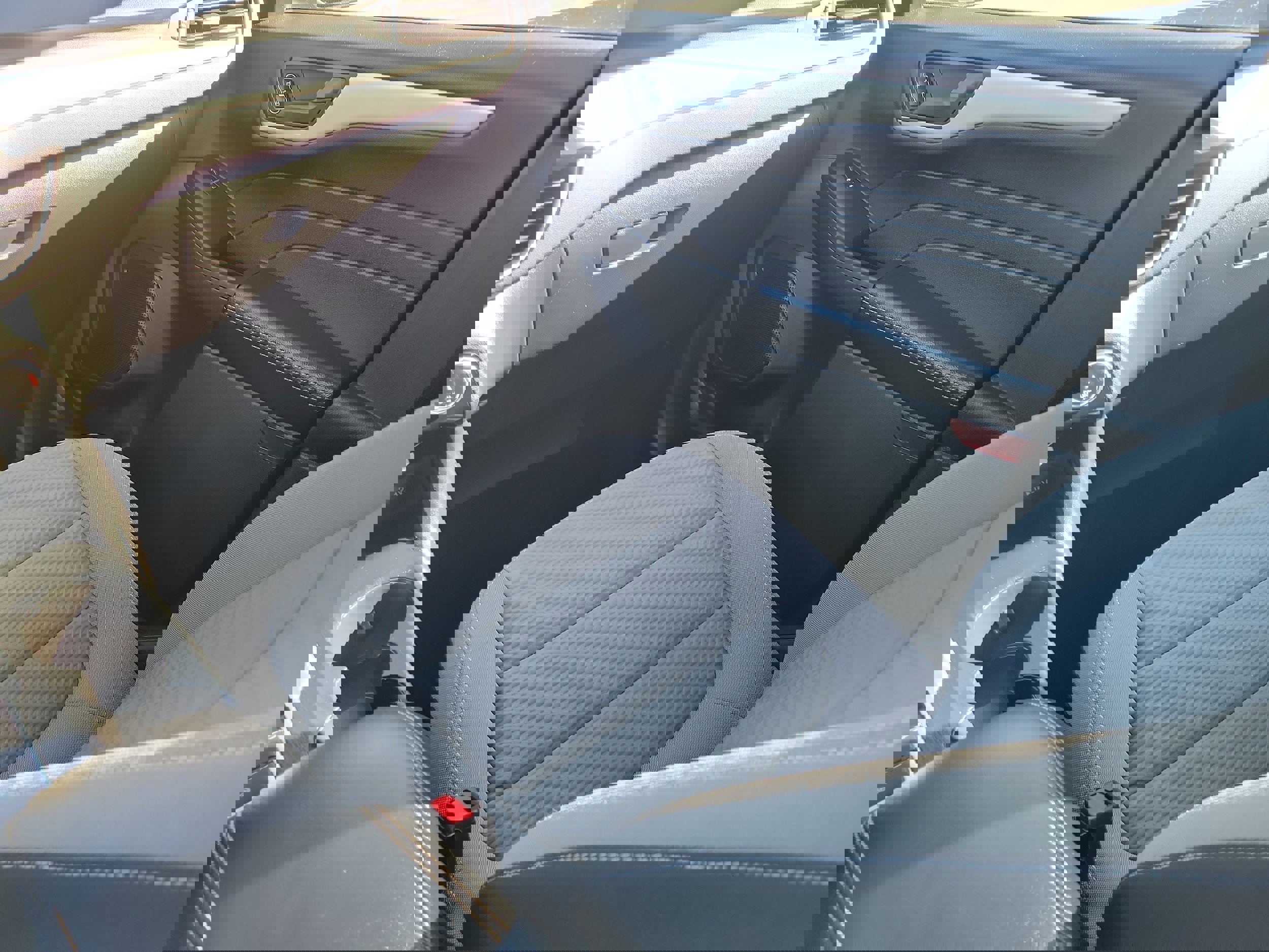 Certified 2022 Ford Escape SE w/ Convenience Package image 16