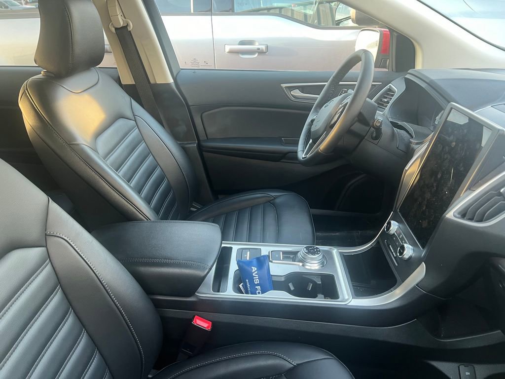 Certified 2024 Ford Edge SEL w/ Convenience Package image 6