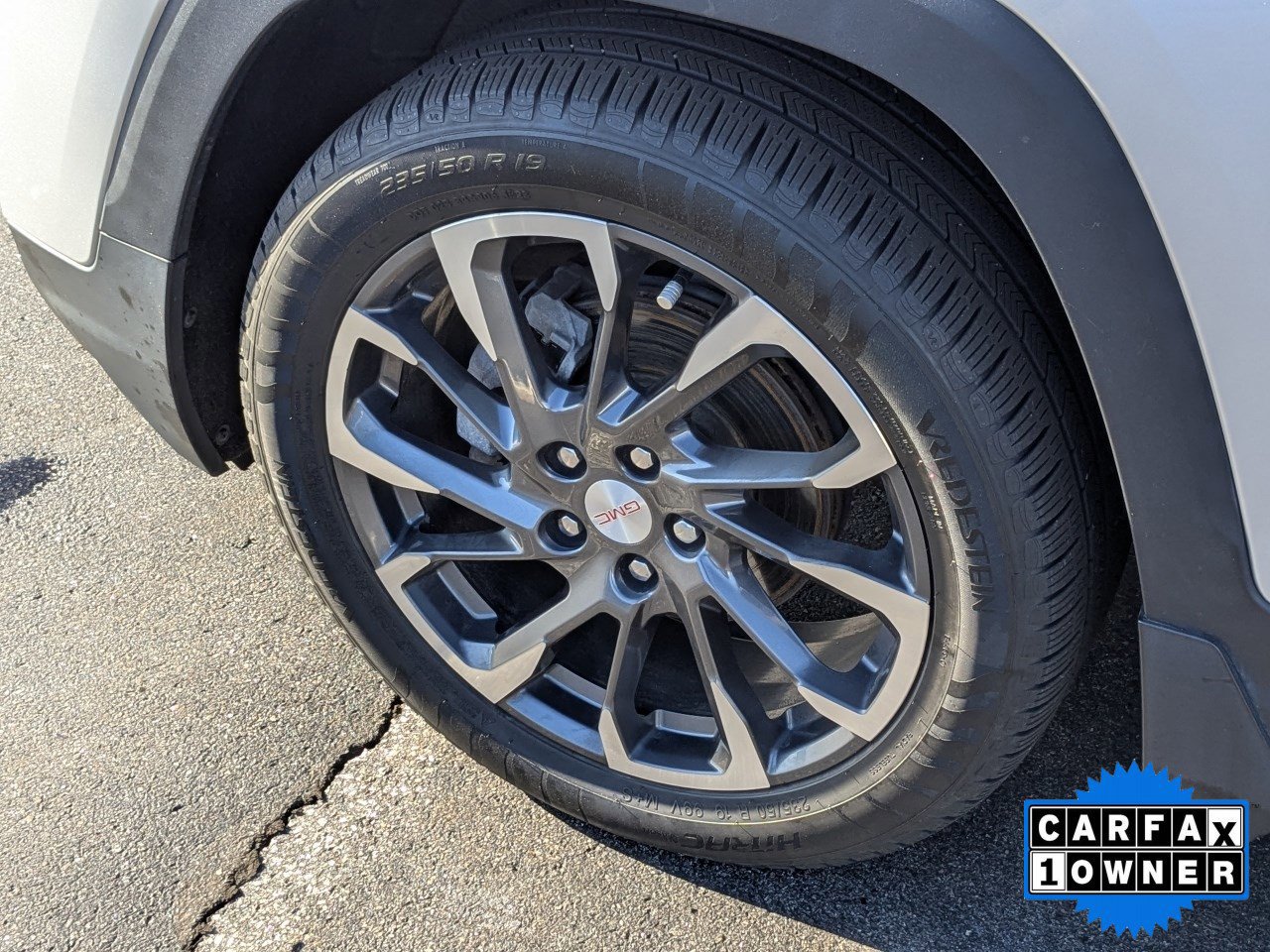 Used 2022 GMC Terrain SLT w/ Infotainment Package II image 11