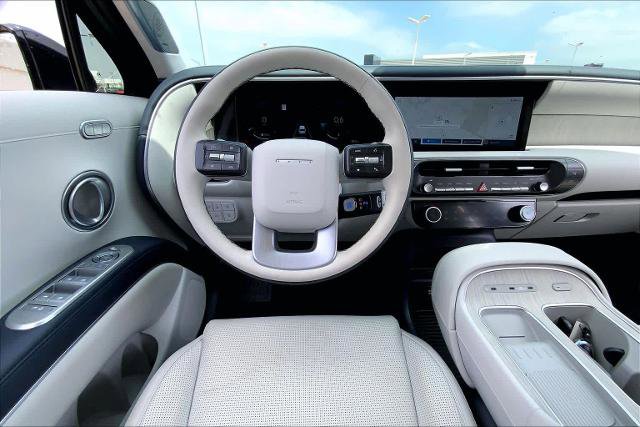 Used 2026 Hyundai Palisade Calligraphy FWD image 6