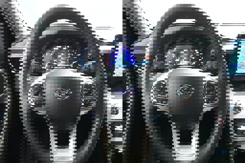 Certified 2024 Ford Explorer XLT w/ Equipment Group 202A AWD/4WD image 12